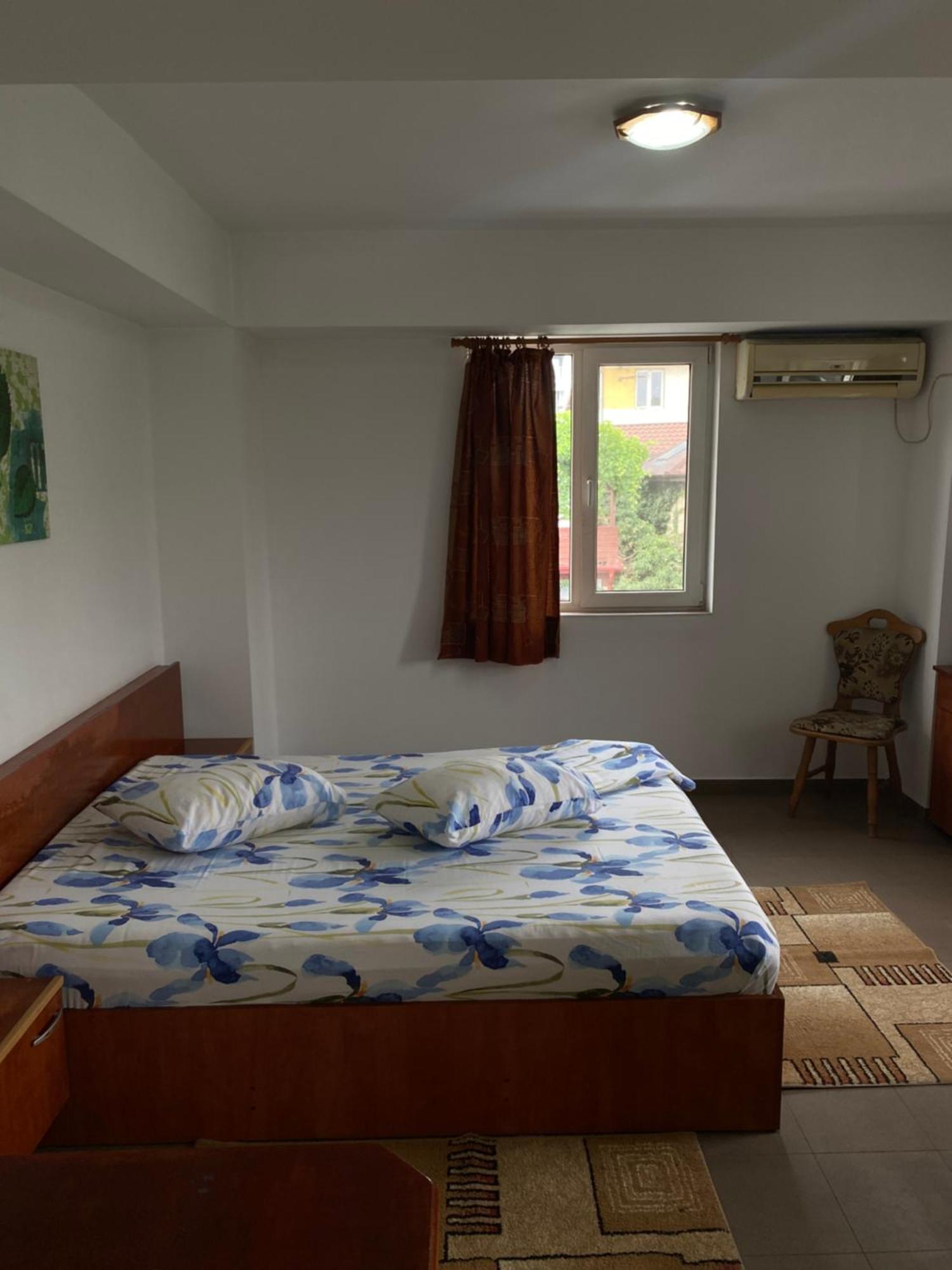 Apartament Quiet Garden Ground Floor